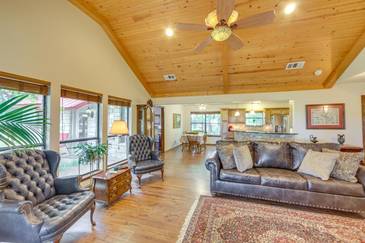 Dog-Friendly Wills Point Home With Grill On 10 Acres カントン エクステリア 写真