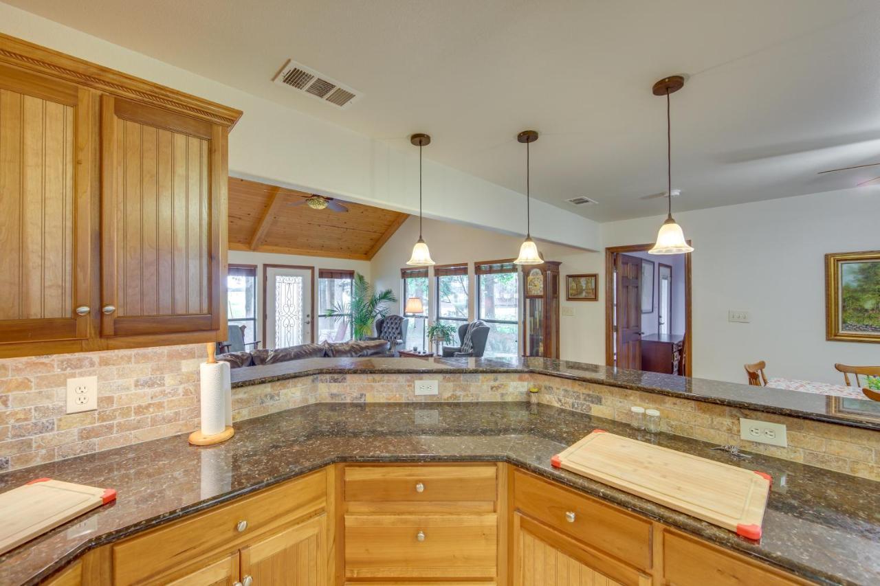 Dog-Friendly Wills Point Home With Grill On 10 Acres カントン エクステリア 写真