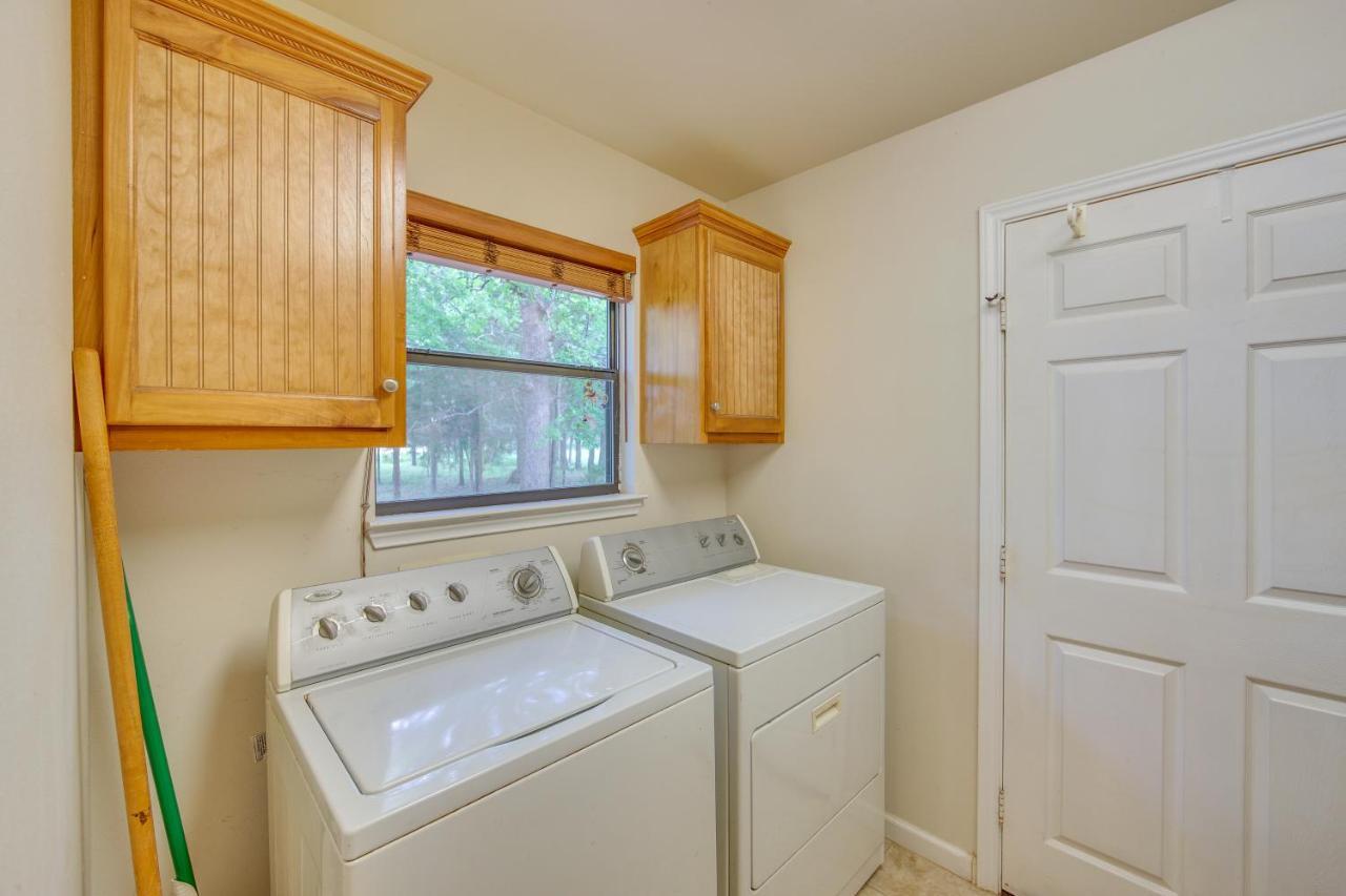 Dog-Friendly Wills Point Home With Grill On 10 Acres カントン エクステリア 写真